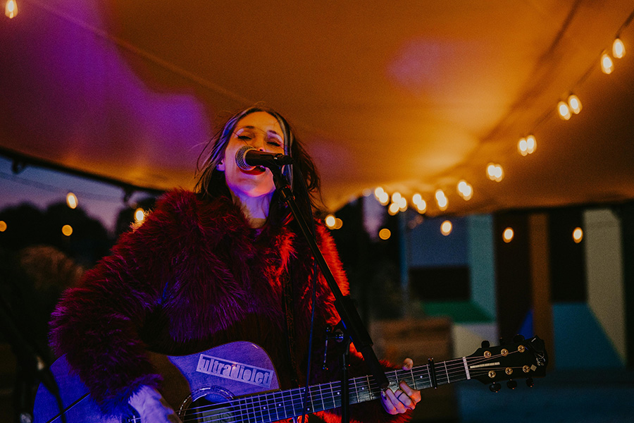 Acoustic Dorset wedding singer performing live at an outdoor wedding reception