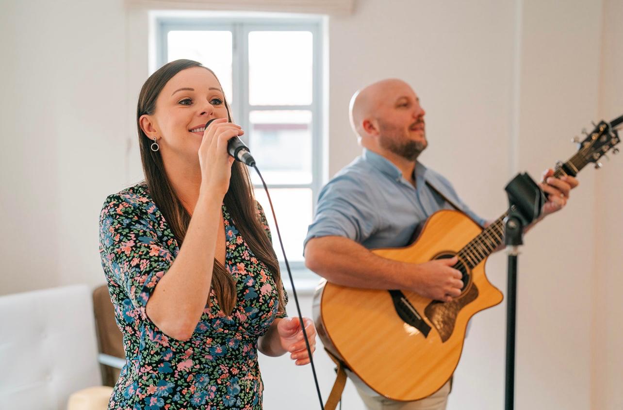 Evertide Music performing live acoustic wedding music in Dorset