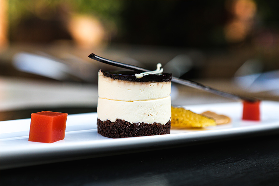 Elegant wedding dessert course served by Hampshire wedding caterers