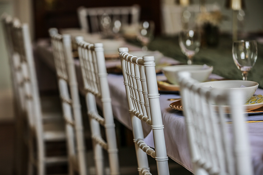 Elegant wedding dining setup at Efford Park Manor, a luxury wedding venue in Hampshire perfect for wedding breakfasts and celebrations.